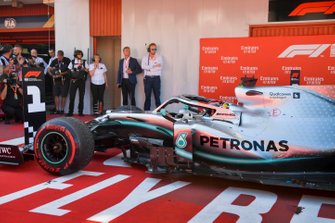 Race Winner Lewis Hamilton, Mercedes AMG F1 W10 drives into Parc Ferme