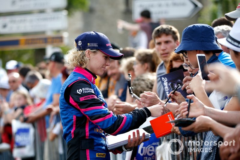 #83 Kessel Racing Ferrari 488 GTE: Rahel Frey
