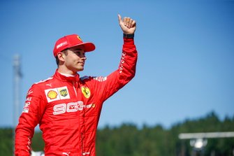 Charles Leclerc, Ferrari, viert zijn polepositie