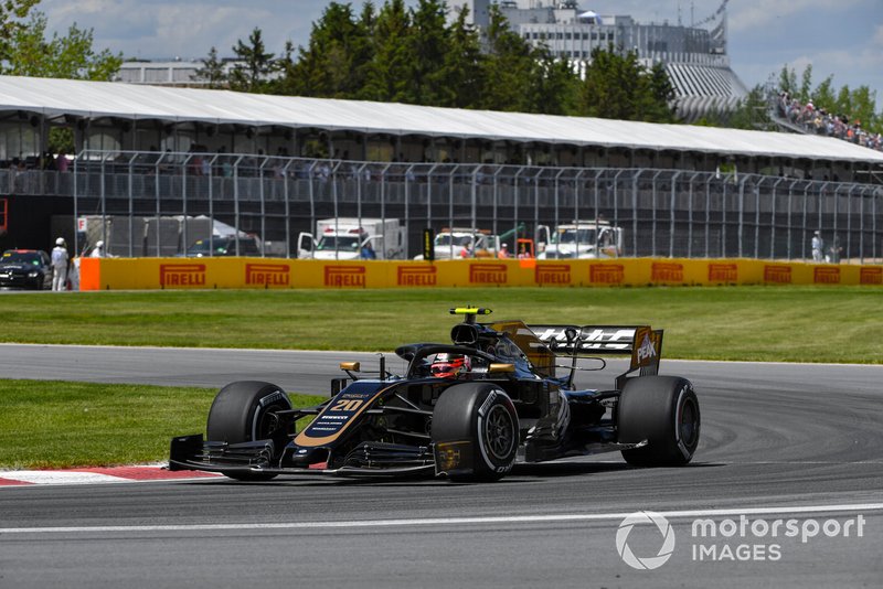 Kevin Magnussen, Haas VF-19