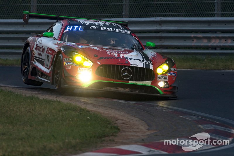 #17 Mercedes-AMG GT3, GetSpeed Performance: Rooster Rojo J2Racing: John Shoffner, Janine Hill, Fabian Schiller, Markus Palttala