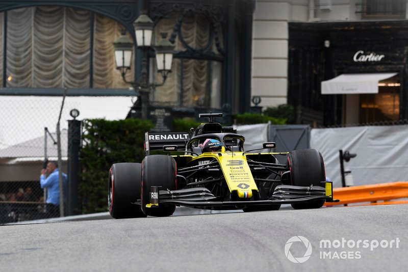 6: Daniel Ricciardo, Renault R.S.19, 1'11.218