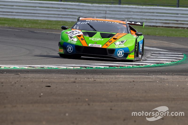 #63 GRT Grasser Racing Team Lamborghini Huracan GT3 2019: Rolf Ineichen, Christian Engelhart, Mirko Bortolotti