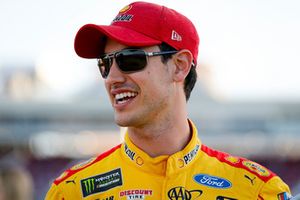 Joey Logano, Team Penske, Ford Fusion Shell Pennzoil