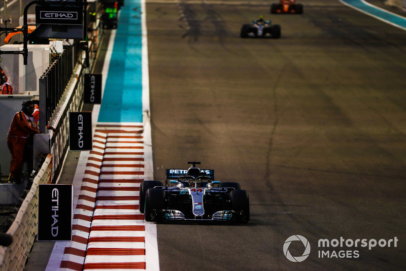 Lewis Hamilton, Mercedes AMG F1 W09 EQ Power+