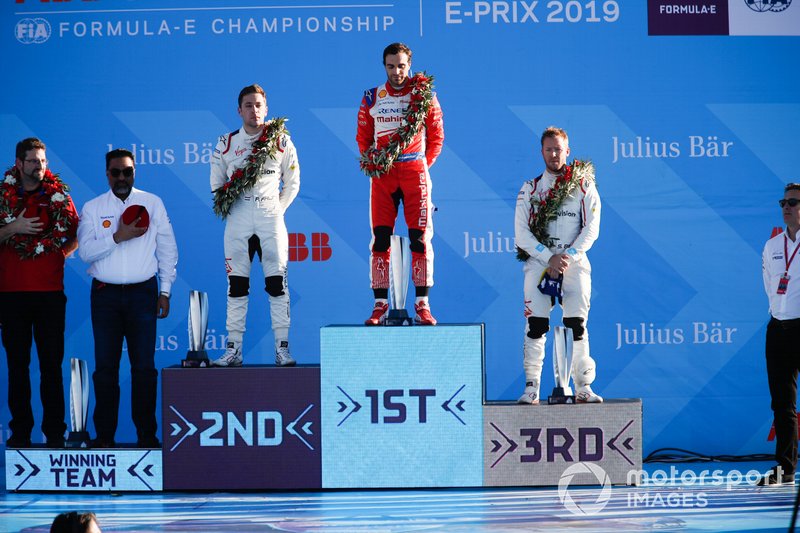 Robin Frijns, Envision Virgin Racing, 2° classificato, Jérôme d'Ambrosio, Mahindra Racing, 1° classificato, Sam Bird, Envision Virgin Racing, 3° classificato, sul podio