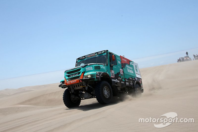 #505 Team De Rooy Iveco: Federico Villagra, Ricardo Torlaschi, Adrian Yacopini