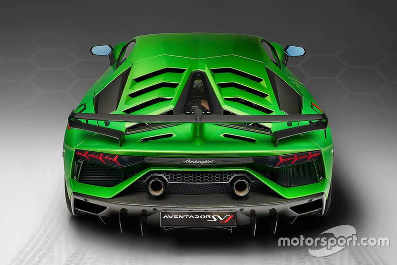 Lamborghini Aventador SVJ