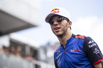 Pierre Gasly, Scuderia Toro Rosso on the drivers parade