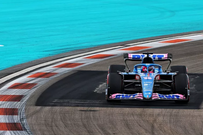 Fernando Alonso, A522