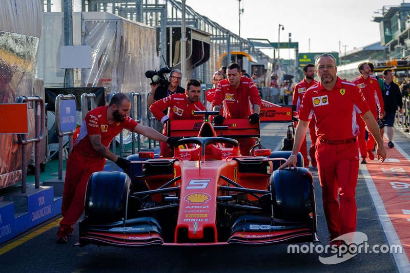 Ferrari SF90