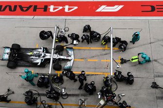 Arrêt de Valtteri Bottas, Mercedes AMG W10