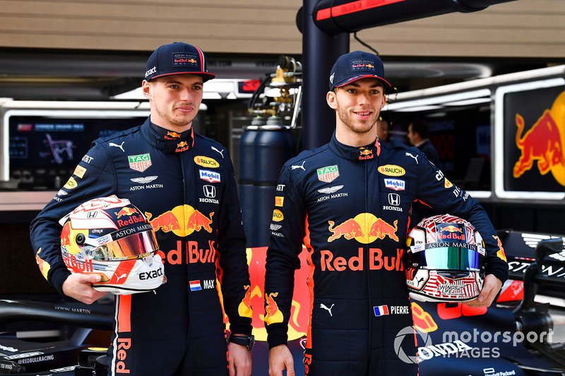 Pierre Gasly, Red Bull Racing ve Max Verstappen, Red Bull Racing, 1000. yarış kutlamalarında