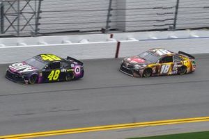Jimmie Johnson, Hendrick Motorsports, Chevrolet Camaro Ally, Kyle Busch, Joe Gibbs Racing, Toyota Camry M&M's Chocolate Bar