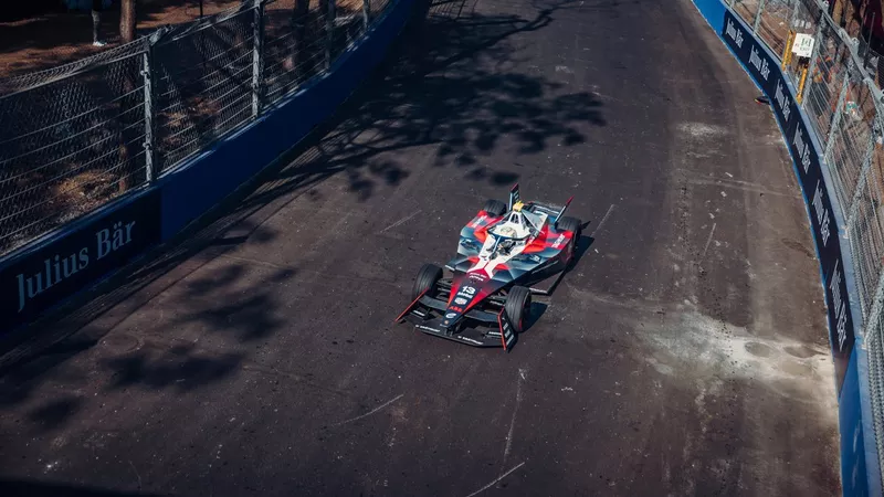 Antonio Felix da Costa, Formula E works driver, Porsche 99X Electric Gen3, Hyderabad E-Prix, Hyderabad, India, 2023, Porsche AG

© 2023 Dr. Ing. h.c. F. Porsche AG
