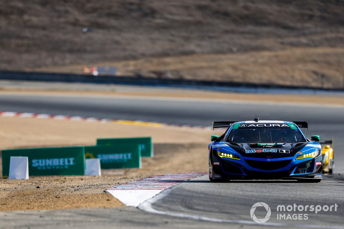 #57 Heinricher Racing w/MSR Curb-Agajanian Acura NSX GT3, GTD: Alvaro Parente, Misha Goikhberg