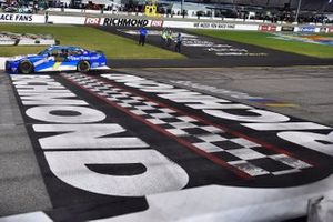 Race winner Justin Allgaier, JR Motorsports, Chevrolet Camaro