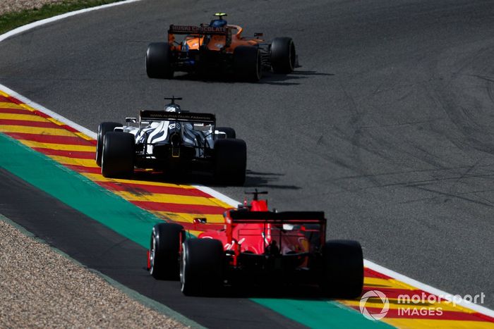 Lando Norris, McLaren MCL35, Daniil Kvyat, AlphaTauri AT01, Sebastian Vettel, Ferrari SF1000