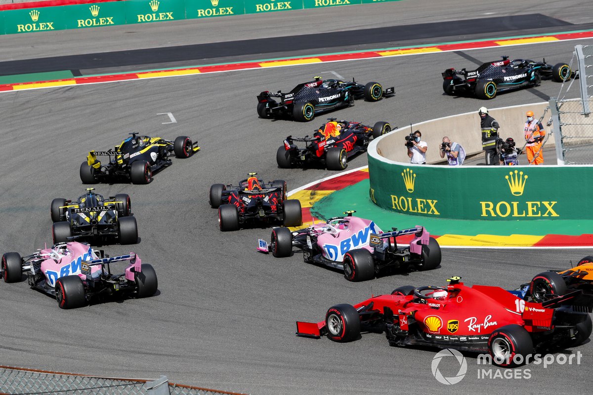 Lewis Hamilton, Mercedes F1 W11, Valtteri Bottas, Mercedes F1 W11, Max Verstappen, Red Bull Racing RB16, Daniel Ricciardo, Renault F1 Team R.S.20, Alex Albon, Red Bull Racing RB16, Esteban Ocon, Renault F1 Team R.S.20, Sergio Perez, Racing Point RP20, Lance Stroll, Racing Point RP20, al inicio