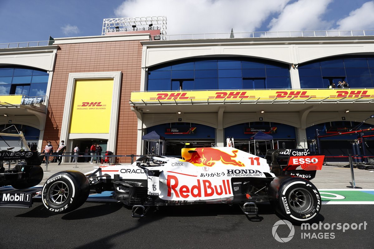 Red Bull Racing RB16B with white livery