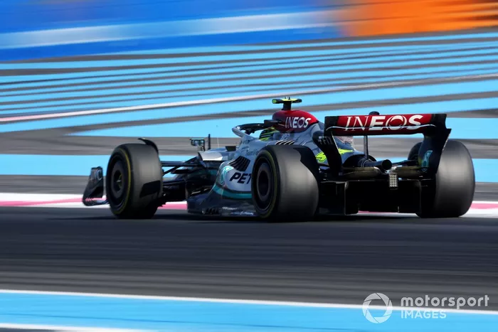 Lewis Hamilton, Mercedes W13