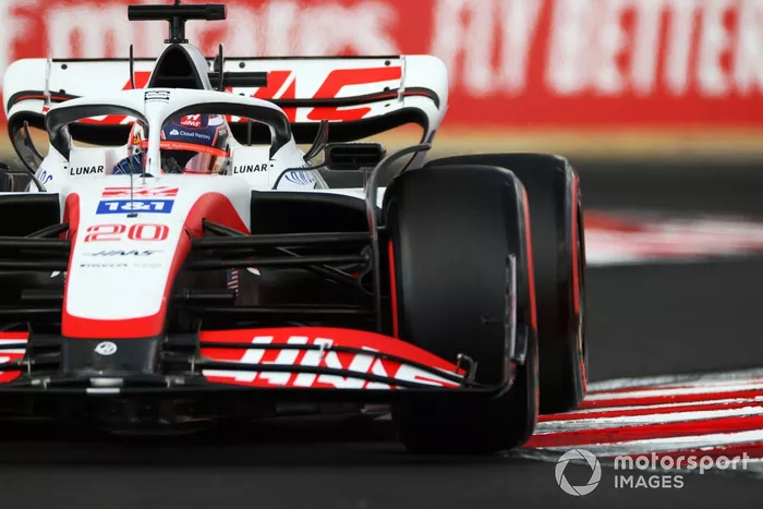 Kevin Magnussen, Haas VF-22