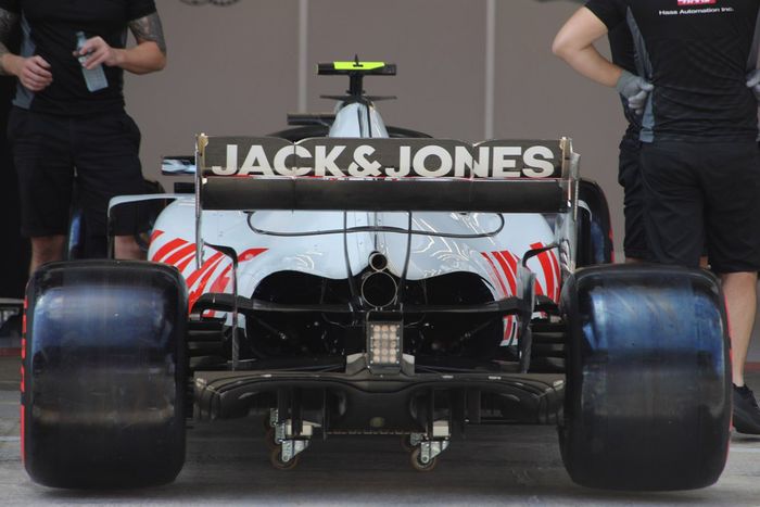 Detalle trasero del VF20 de Haas