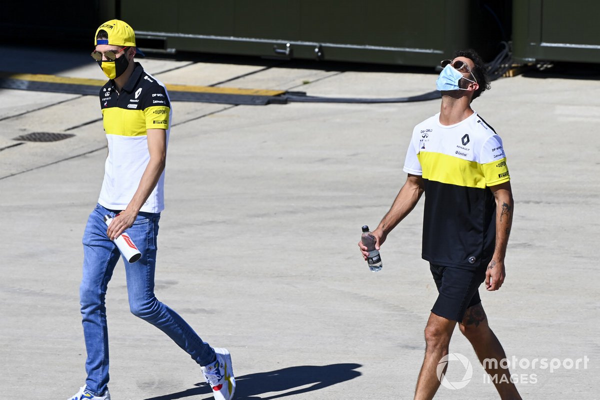 Esteban Ocon, Renault F1 y Daniel Ricciardo, Renault F1