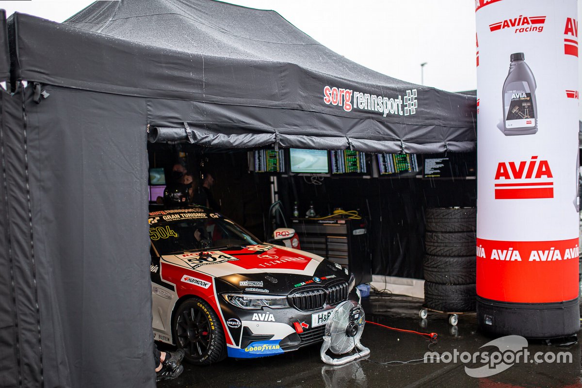 #504 Emir Aşarı, Björn Simon, Nicolas Griebner, BMW 330i, Sorg Rennsport