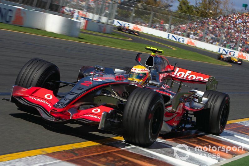 Lewis Hamilton, McLaren MP4-22
