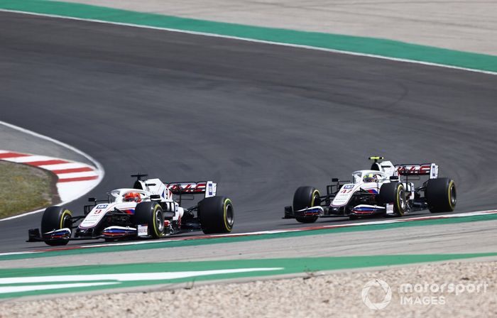 Nikita Mazepin, Haas VF-21, Mick Schumacher, Haas VF-21