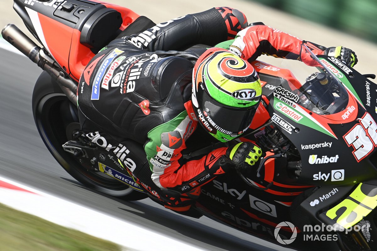 Lorenzo Savadori, Aprilia Racing Team Gresini
