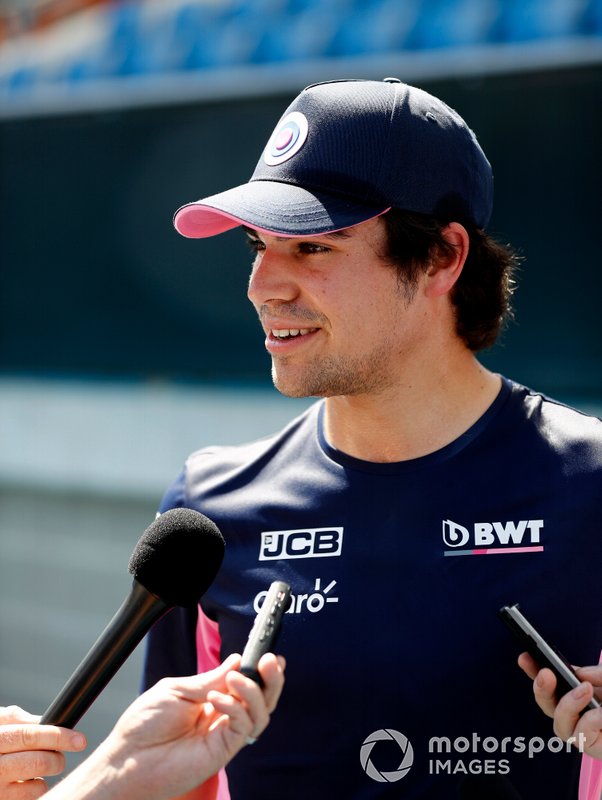 Lance Stroll, Racing Point parla ai media dopo aver giocato a tennis con Lleyton Hewitt
