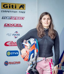 Tatiana Calderón, Seven GP