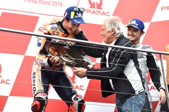 Podium: race winner Marc Marquez, Repsol Honda Team, Giacomo Agostini