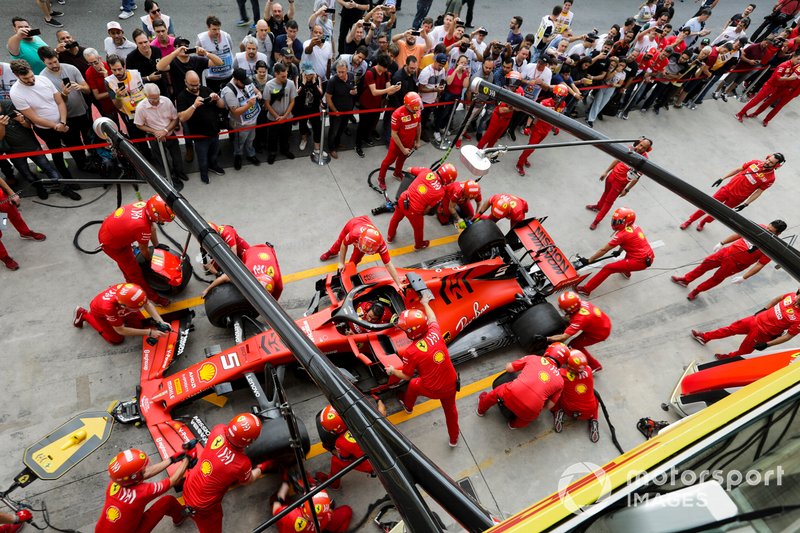 Ferrari pit stop practice with the Ferrari SF90