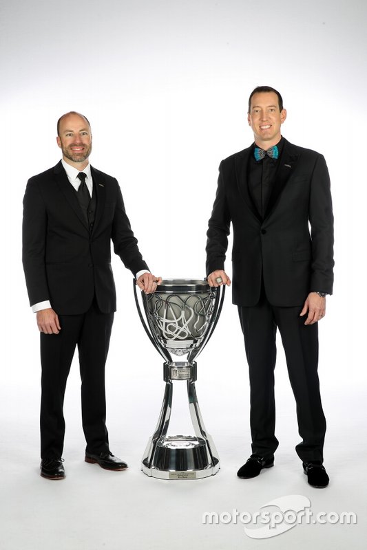 Kyle Busch y Adam Stevens