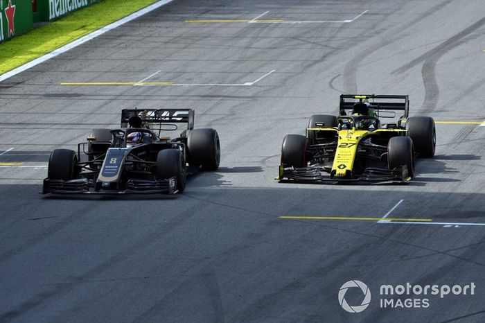Romain Grosjean, Haas F1 Team VF-19, Nico Hulkenberg, Renault F1 Team R.S. 19