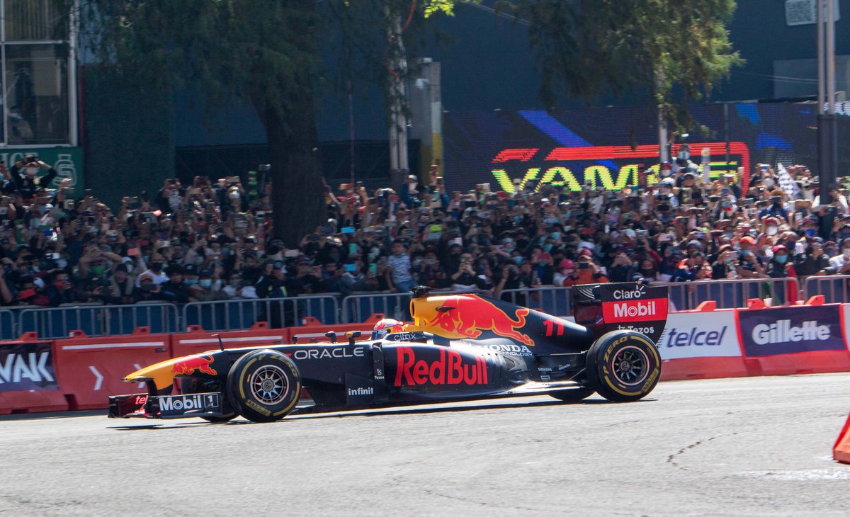 Sergio Pérez. Red Bull ShowRun CDMX