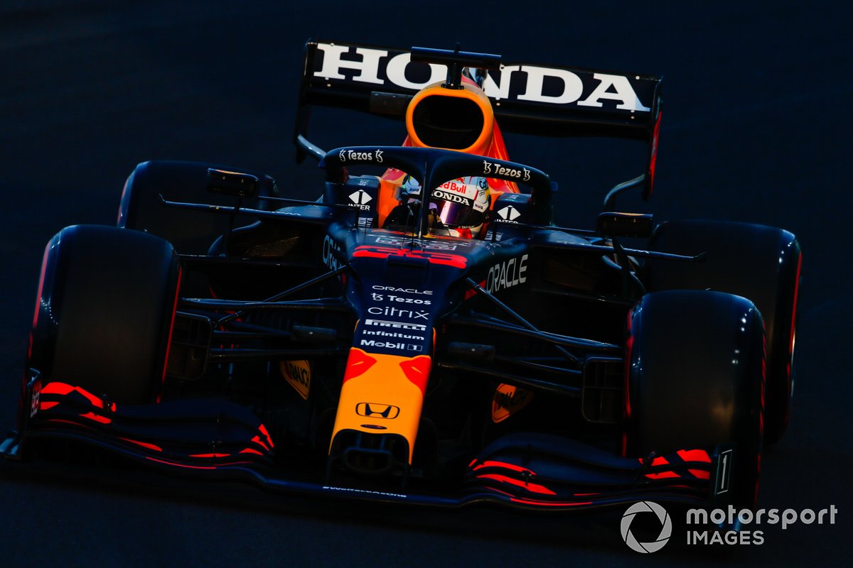 Max Verstappen, Red Bull Racing RB16B