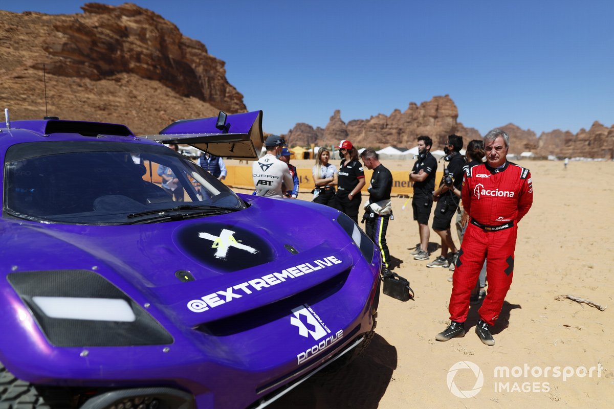 Carlos Sainz, Sainz XE Team, and Sebastien Loeb, X44