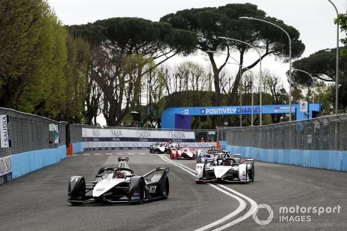 Norman Nato, Venturi Racing, Silver Arrow 02, Pascal Wehrlein, TAG Heuer Porsche, Porsche 99X Electric, Alexander Sims, Mahindra Racing, M7Electro, at the start