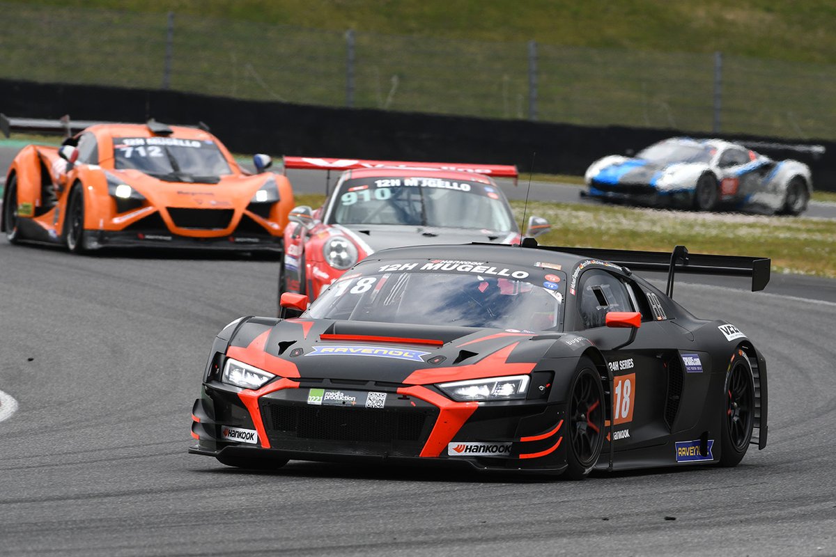 #18 Rutronik Racing by TECE: Michael Doppelmayr, Pierre Kaffer, Elia Erhart, Swen Herberger, Audi R8 LMS GT3