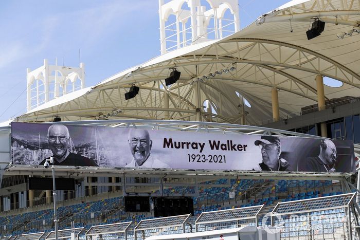 Murray Walker tribute banner