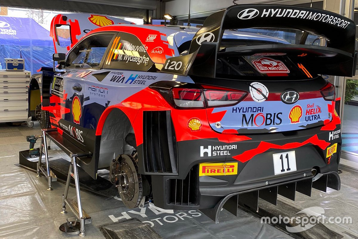 Car of Thierry Neuville and Martijn Wydaeghe, Hyundai i20 Coupe WRC