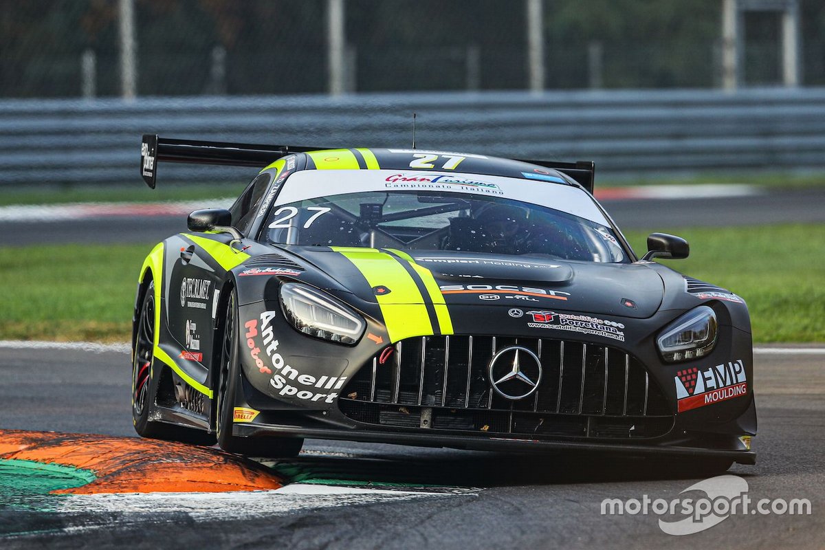 Francesca Linossi, Daniel Zampieri, Alessio Lorandi, AKM Motorsport, Mercedes AMG