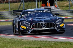 #90 Akka ASP Team Mercedes-AMG GT3: Jack Manchester, Nico Bastian