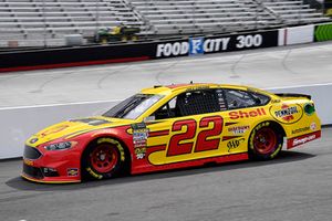 Joey Logano, Team Penske, Ford Fusion Shell Pennzoil