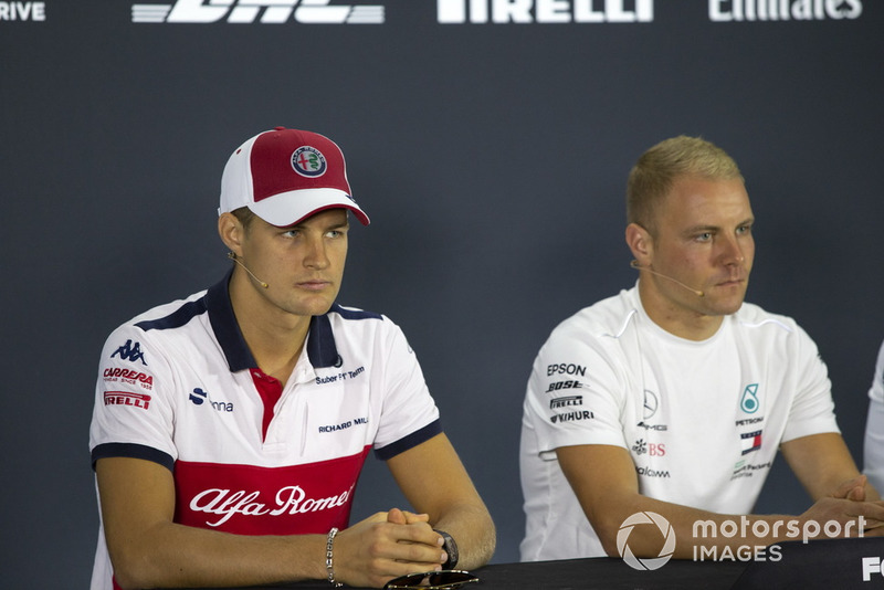Marcus Ericsson, Sauber and Valtteri Bottas, Mercedes AMG F1 in press conference