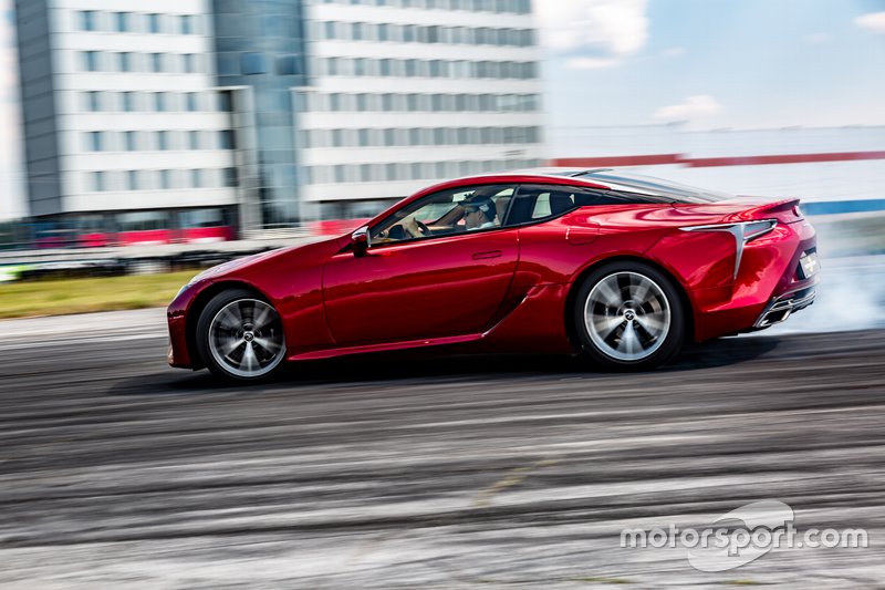 Lexus LC500